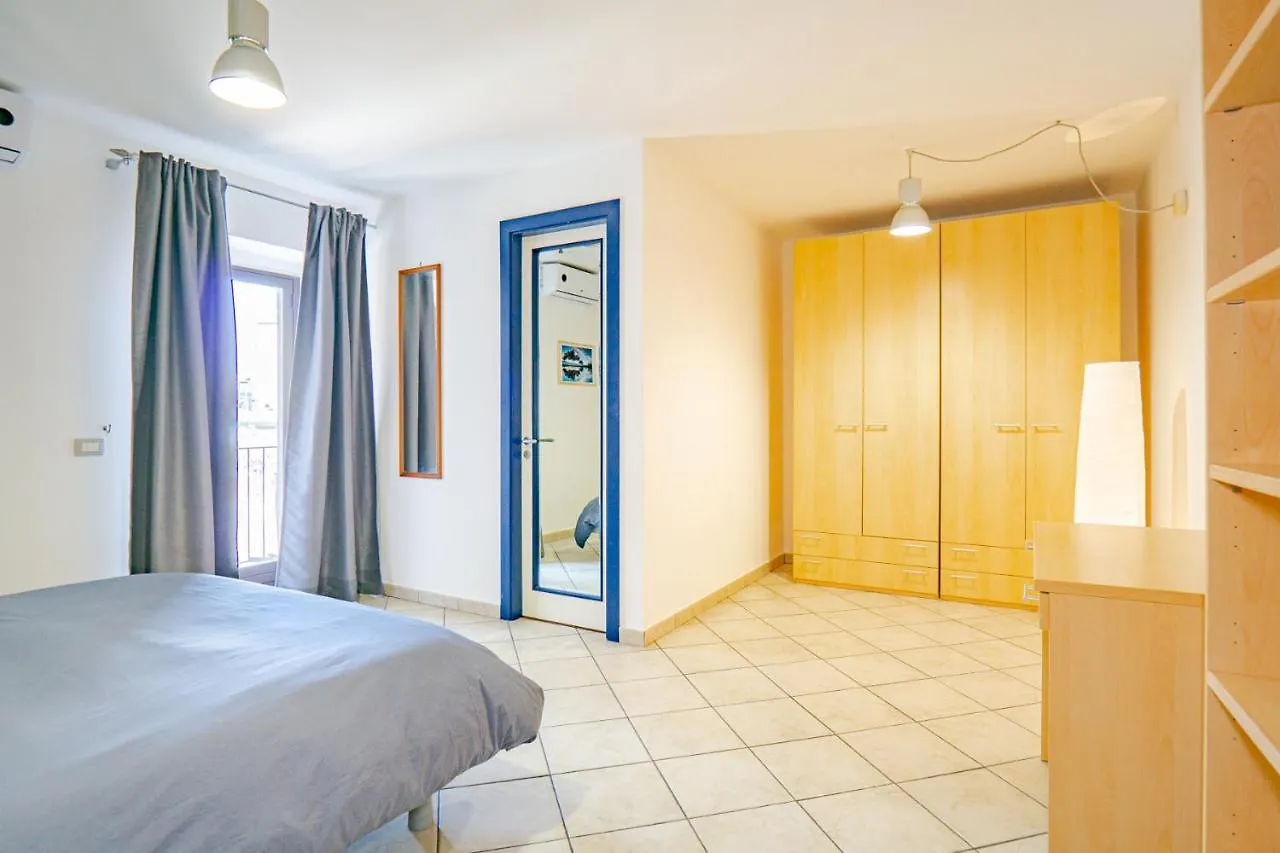 Castle Living Apartment Catania