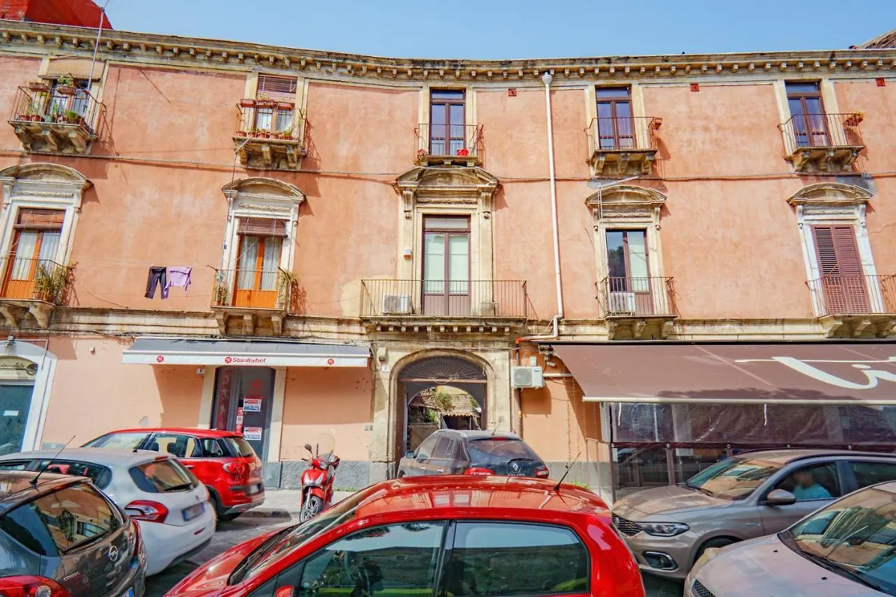 Castle Living Apartment Catania