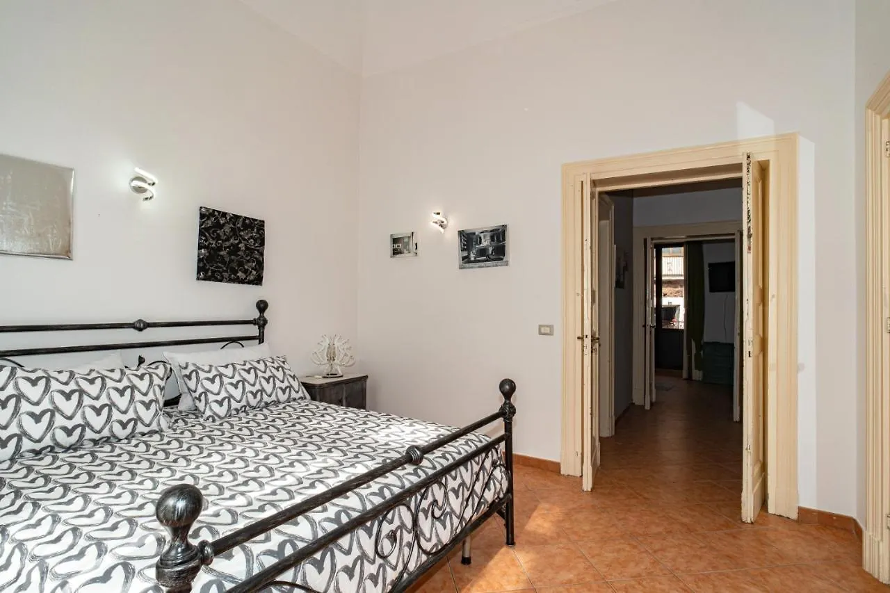 Castle Living Apartment Catania