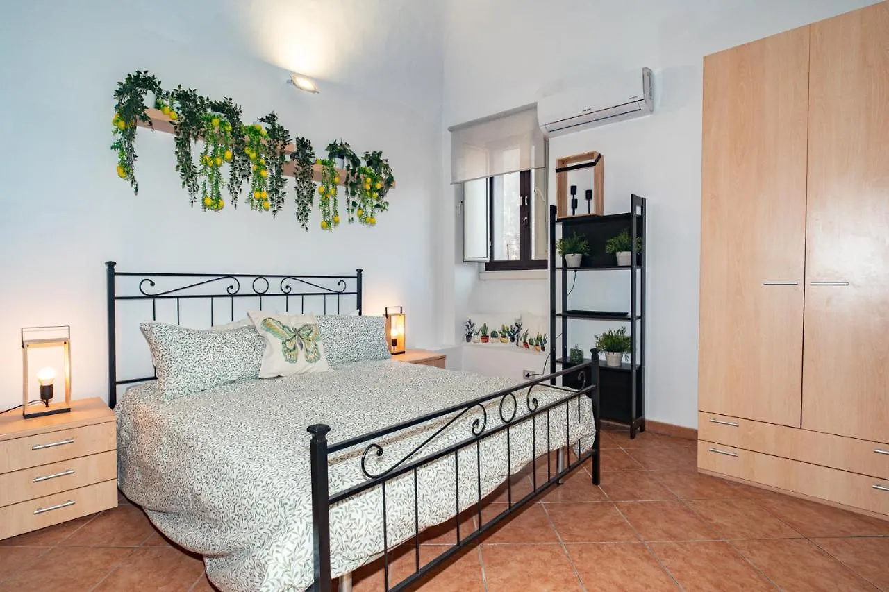 Castle Living Apartment Catania